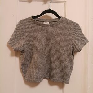 Gray Ribbed Knit Crop Top